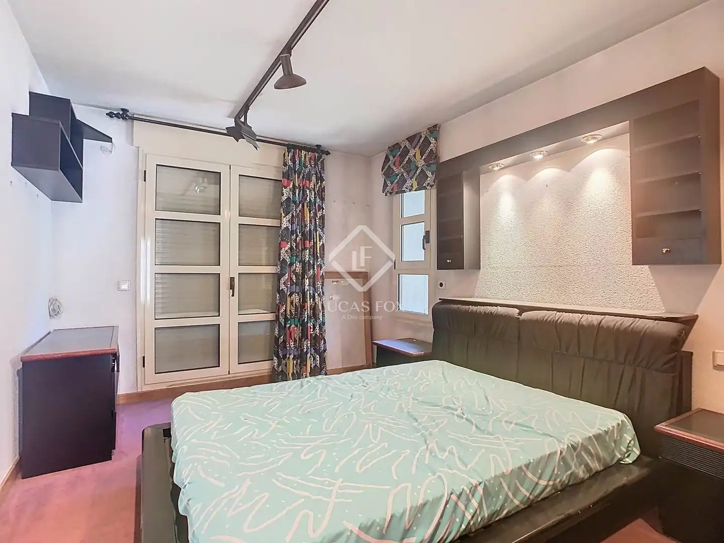 Habitación de Casa o chalet en venta en Escaldes – Engordany con Calefacción, Jardín privado y Parquet