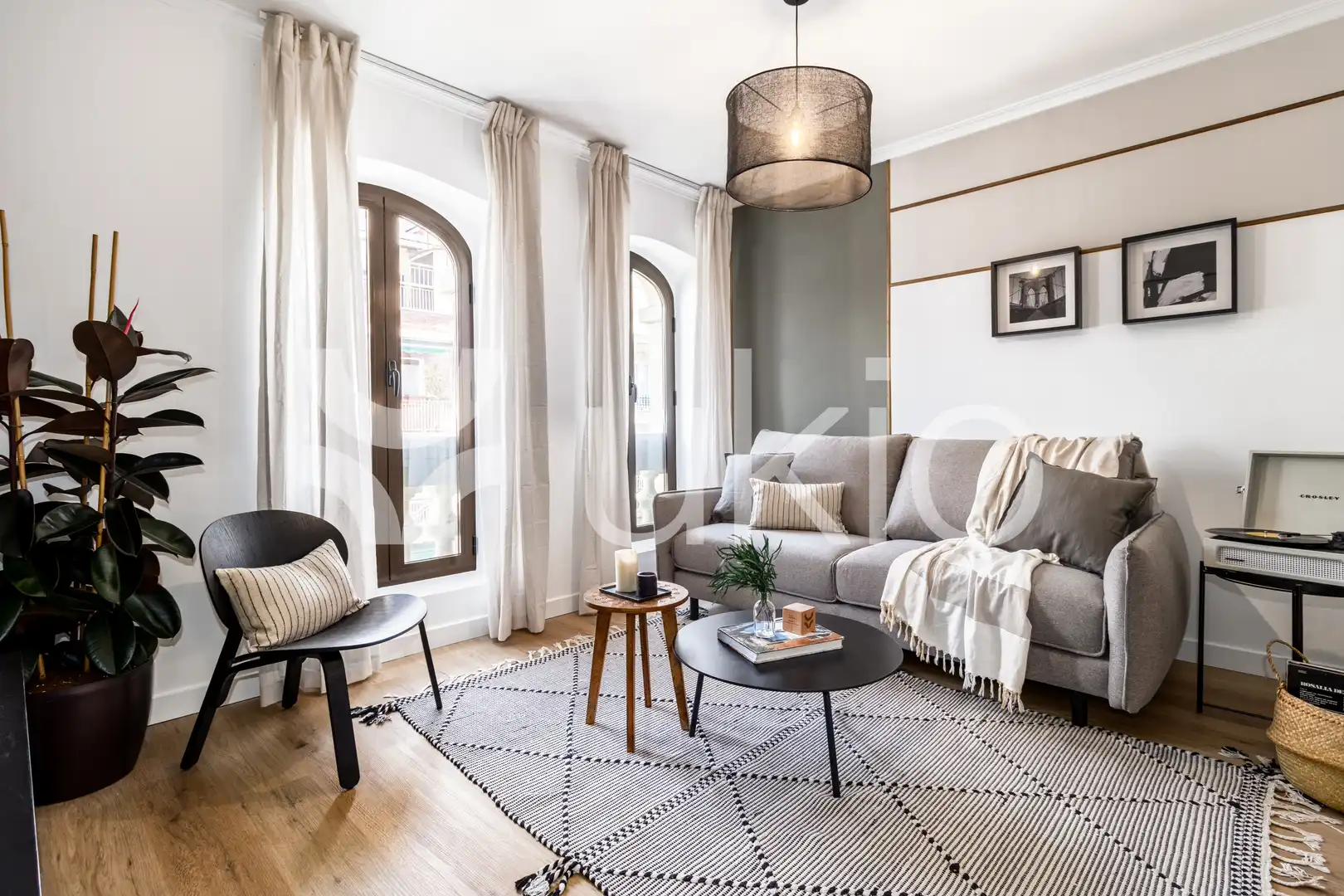 Living room of Apartments for rent in Madrid  with Heating, Furnished and Oven