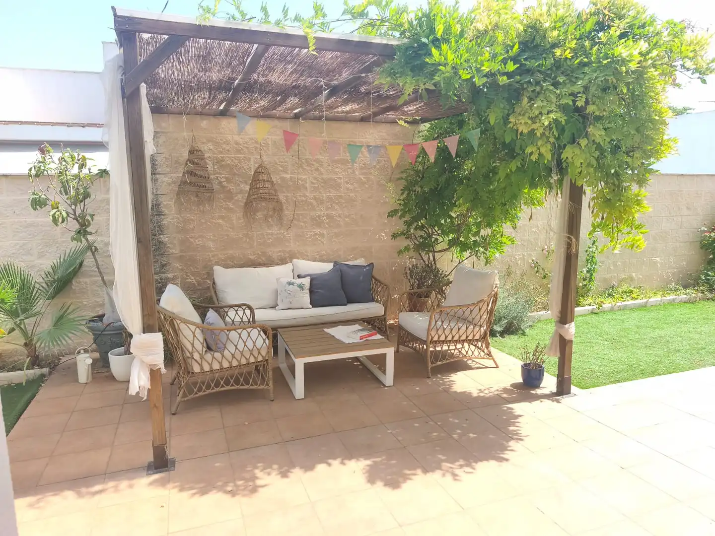 Terrassa de Casa o xalet en venda en Espartinas Pueblo