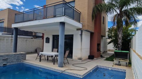 Foto 2 de Casa adosada en venta en Núcleo Urbano, La Pobla de Vallbona