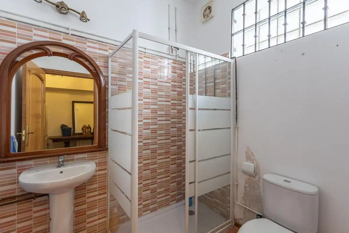 Chalet con terraza en venta en Calle del Sauce 19, imagen 46