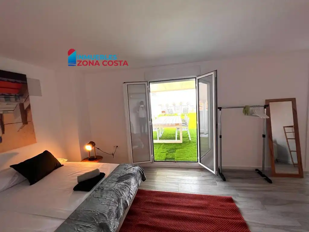 Bedroom of Houses for sale in Valencia  with Air Conditioner, Heating and Terrace