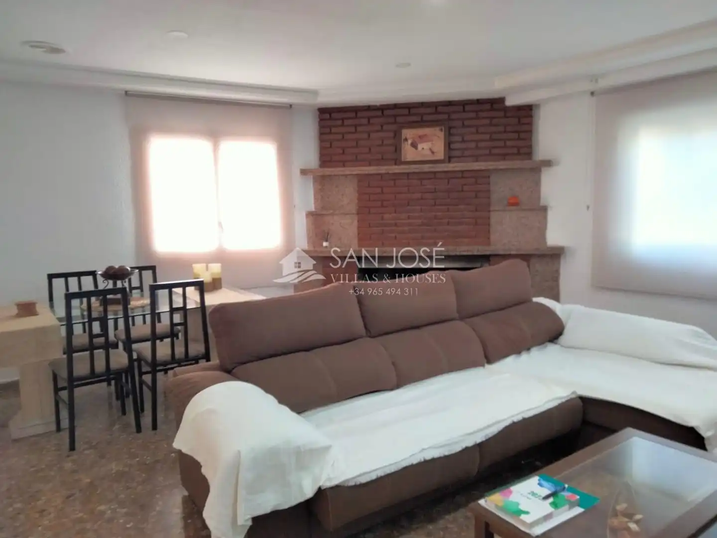 Sala d'estar de Casa o xalet en venda en Elche / Elx amb Jardí privat, Terrassa i Traster