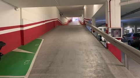 Foto 4 de Garaje en venta en Pubilla Cases, L'Hospitalet de Llobregat