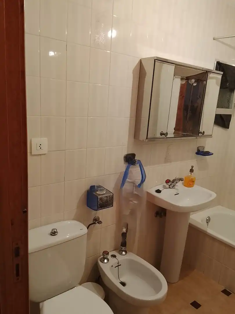 Badezimmer von Wohnungen zum Verkauf in Madrigal de la Vera