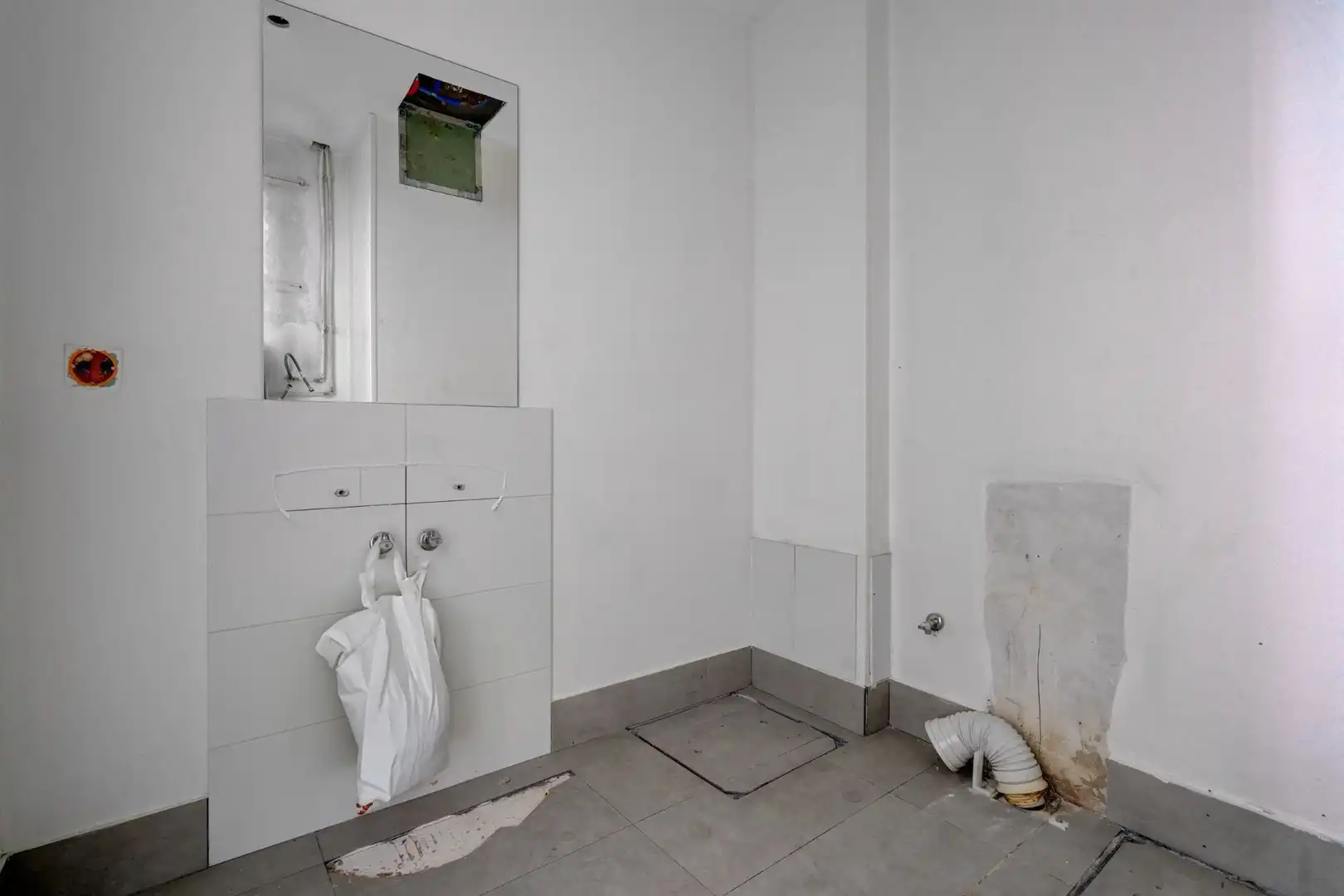 Badezimmer von Geschaftsraum zur Miete in Irun 