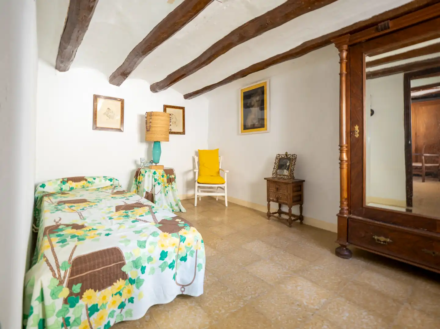 Habitación de Casa o chalet en venta en Torrelles de Foix con Jardín privado, Terraza y Amueblado