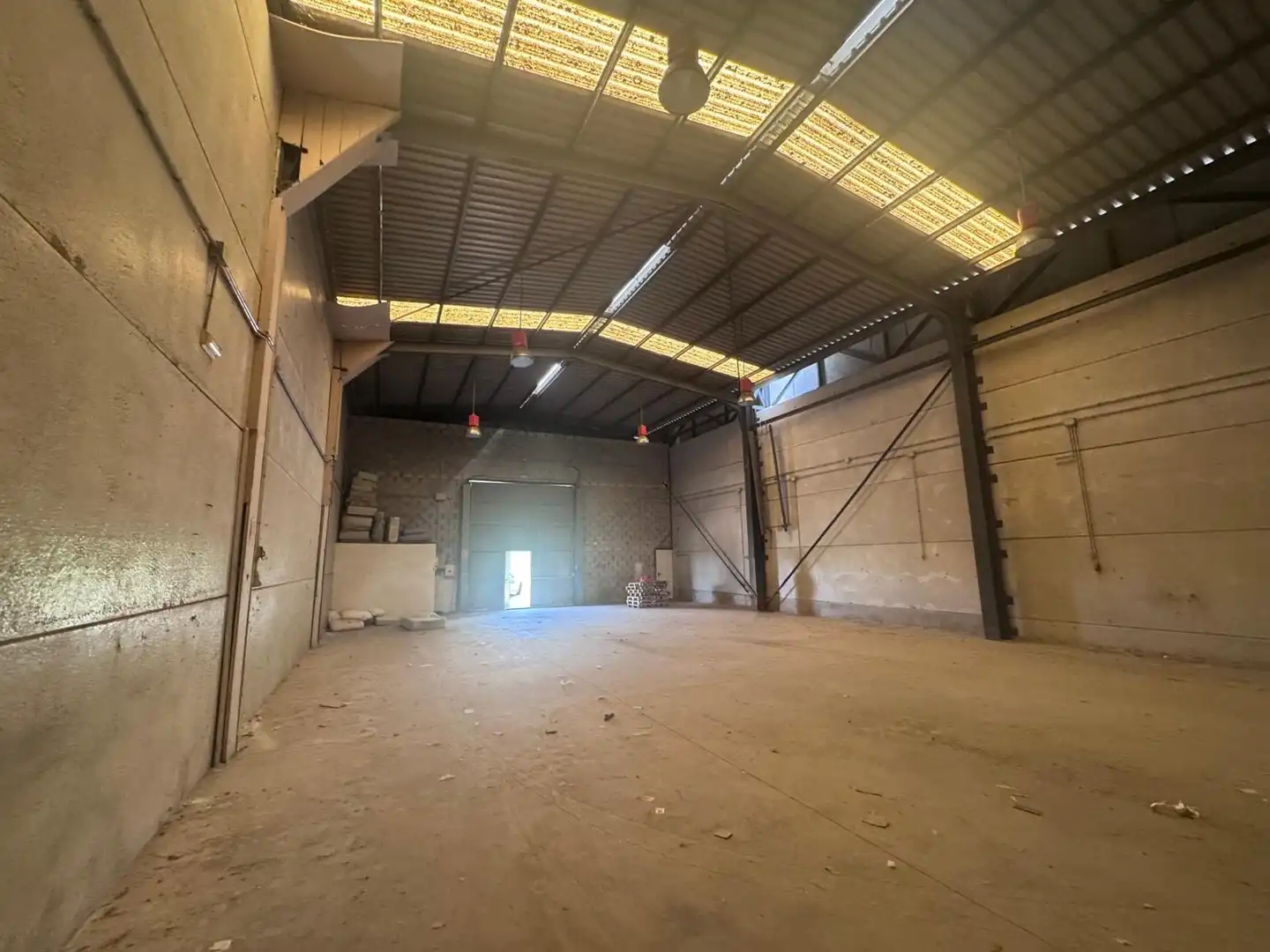 Nave industrial in vendita a Picadueñas, imagen 2