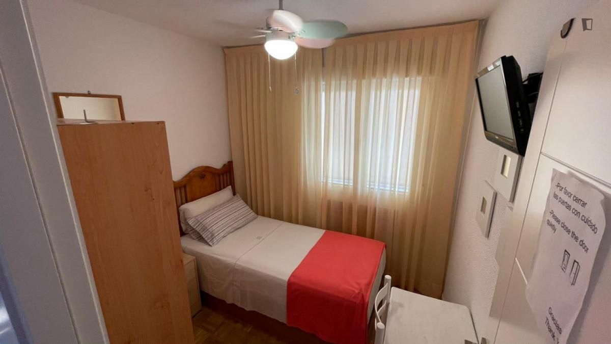 Casa o xalet per a compartir a Rosa Luxemburgo