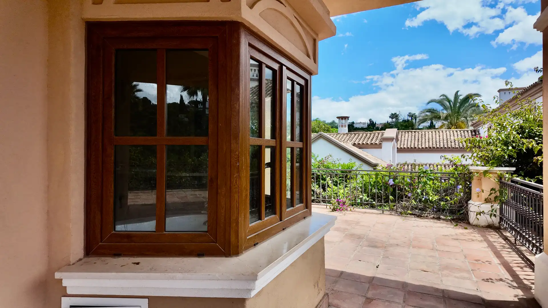 Exterior view of Houses for sale in Estepona  with Private garden, Terrace and Storage room