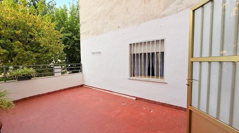 Amplio piso con terraza