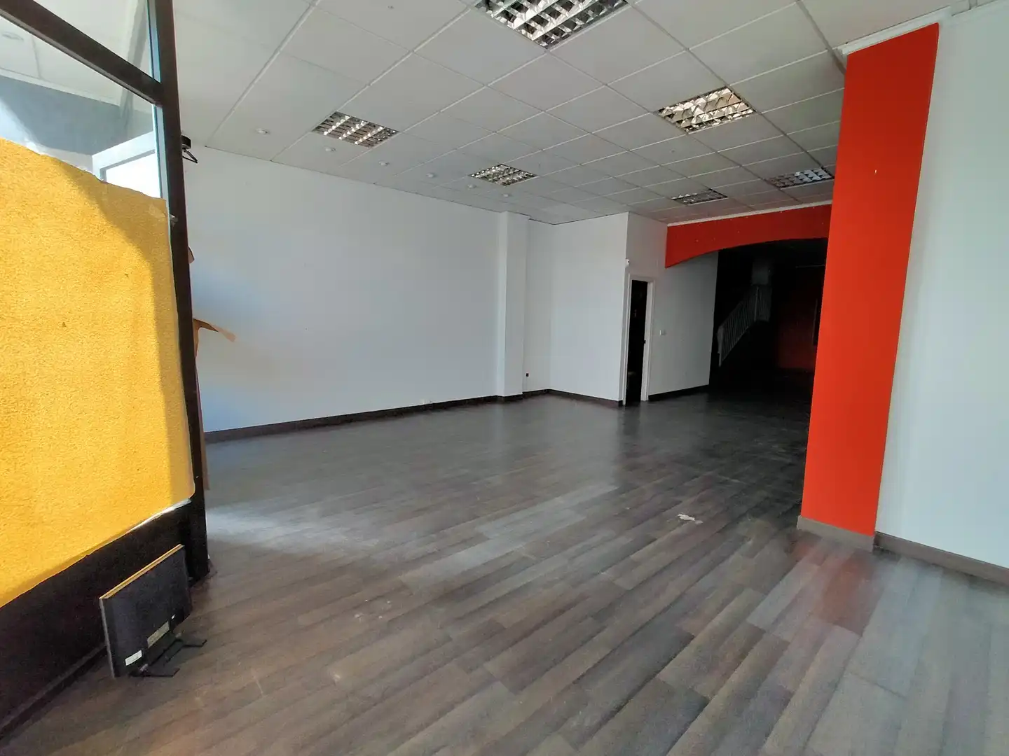 Business premises to rent in Carrer Reis Catòlics 44, imagen 9