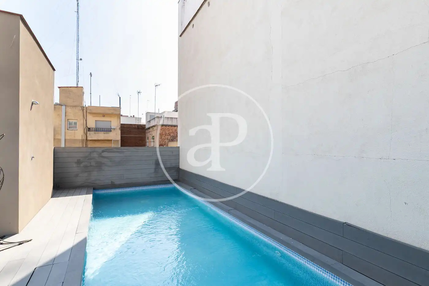 Swimming pool of Detached homes for sale in Barcelona  with Air Conditioner, Heating and Private garden