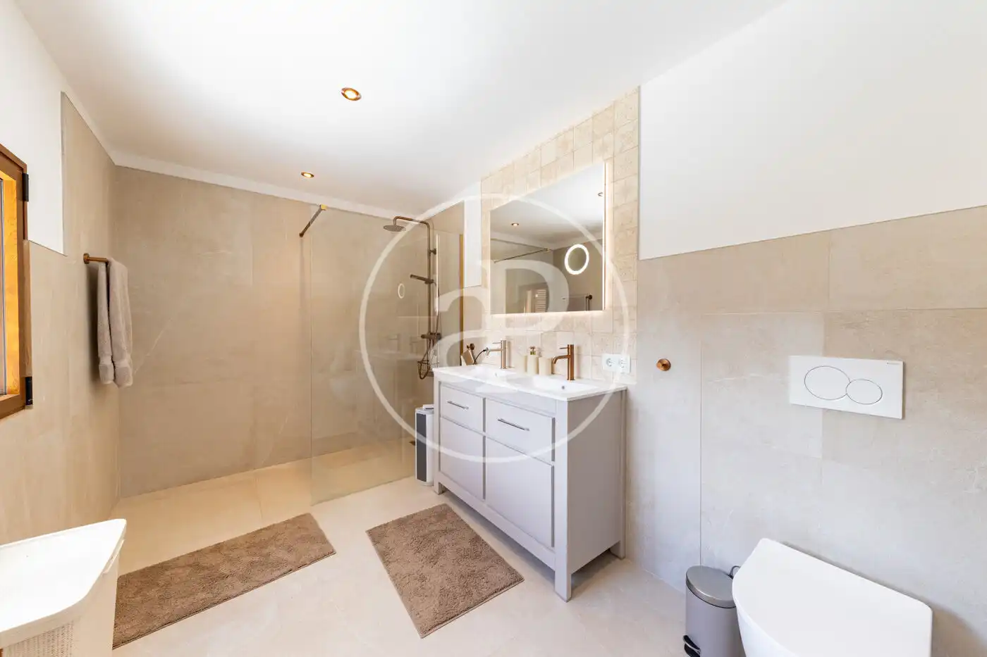 Baño de Piso en venta en Sóller con Aire acondicionado, Calefacción y Jardín privado