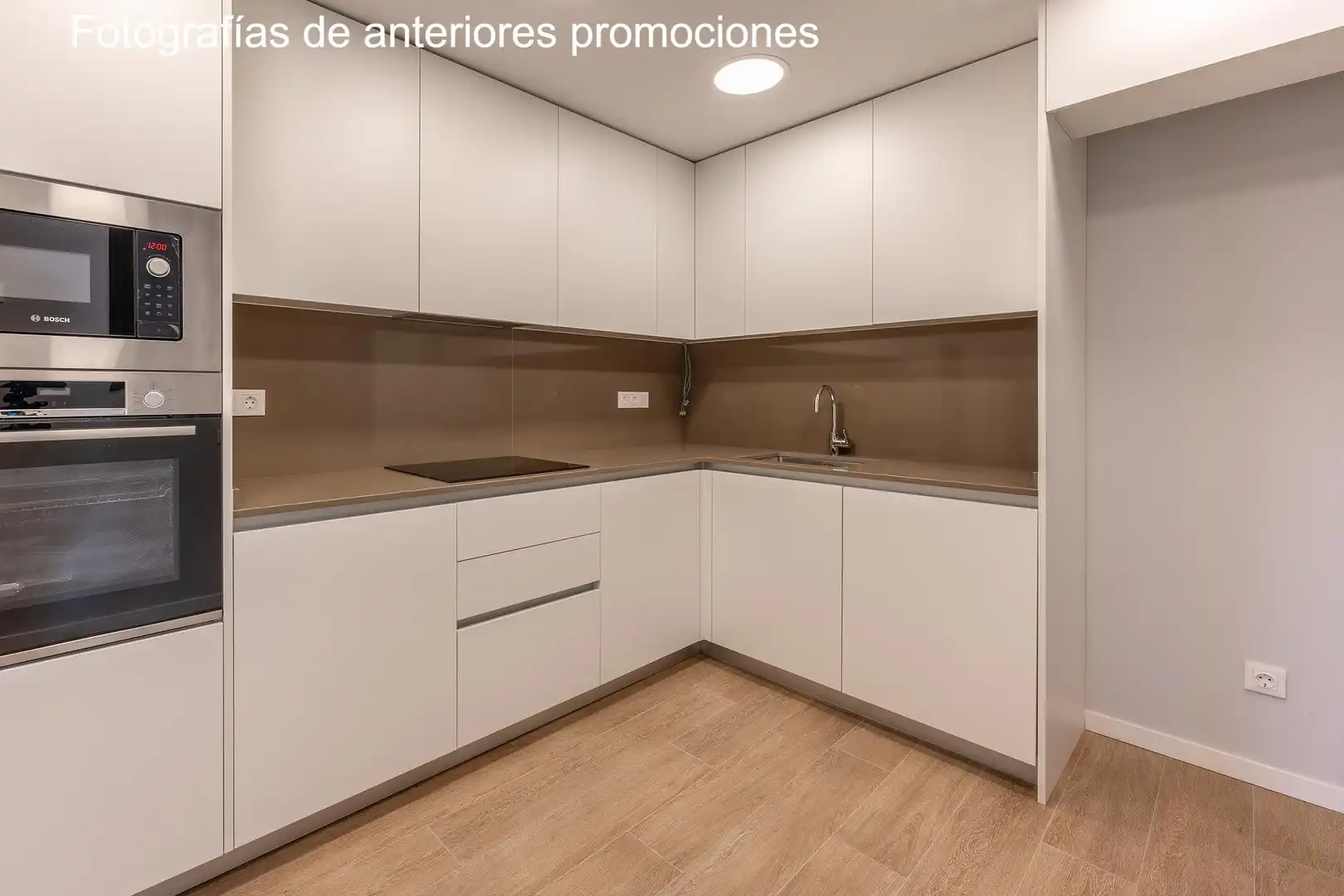 Cuina de Pis en venda en Molins de Rei amb Aire condicionat, Calefacció i Balcó