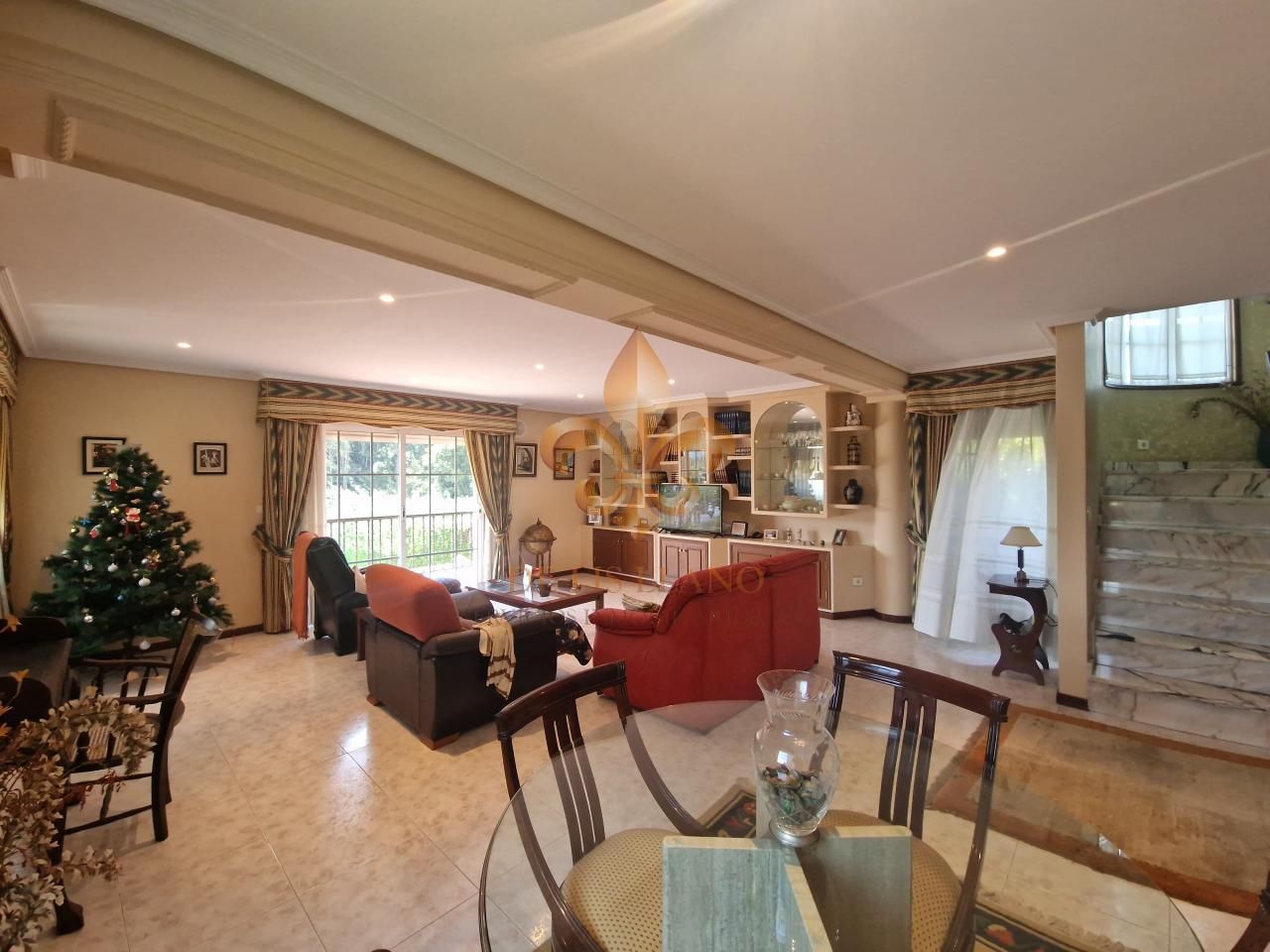 Living room of House or chalet for sale in Nigrán  with Heating, Private garden and Storage room