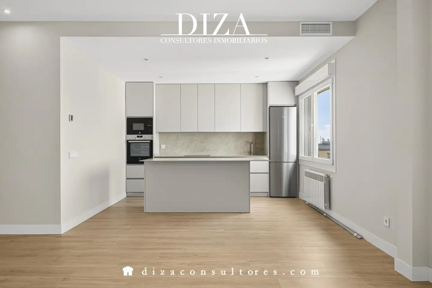 Flat for rent in Calle de Ibiza, Ibiza de Madrid