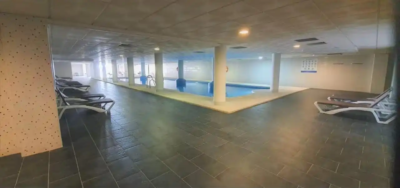Schwimmbecken von Wohnungen zur Miete in La Envía