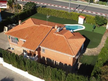 Xalet amb piscina en venda a Coloma