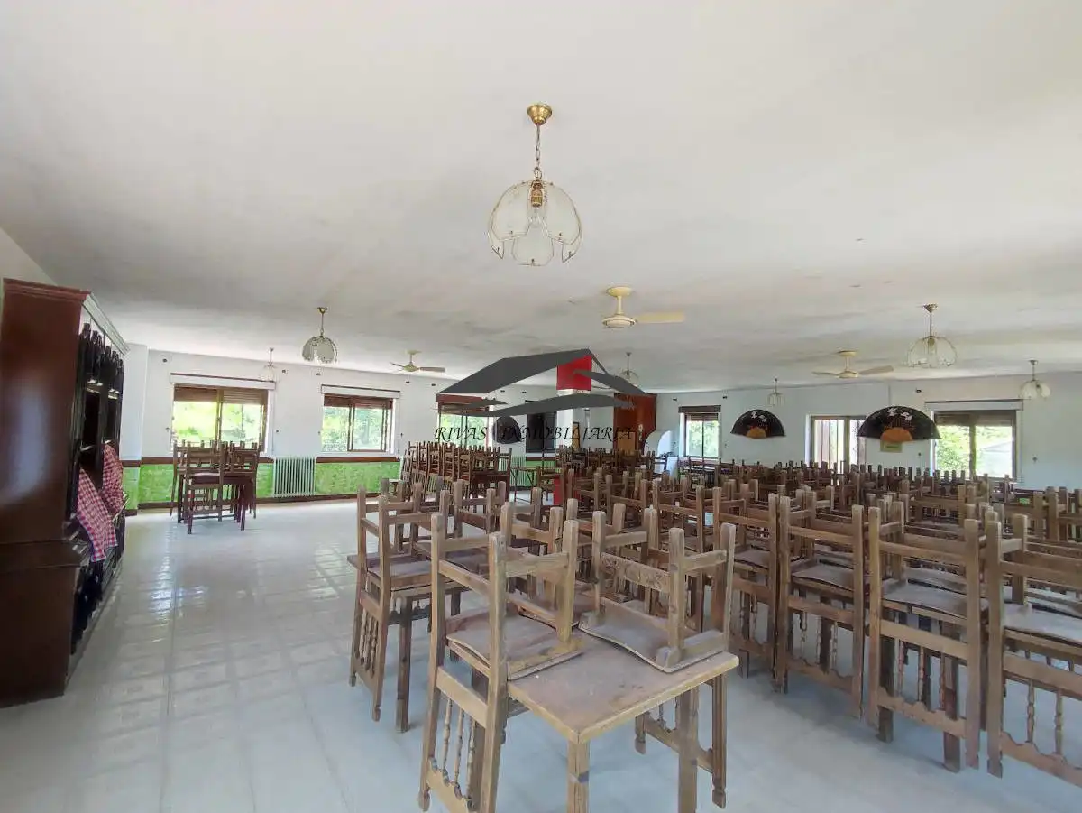 Commercial properties for sale in Miranda del Castañar  with Furnished