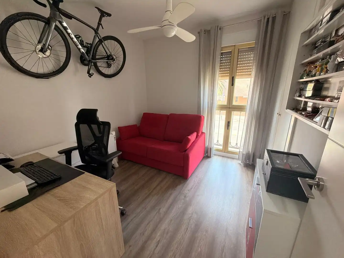 Bedroom of Flat for sale in Cartagena  with Air Conditioner and Furnished
