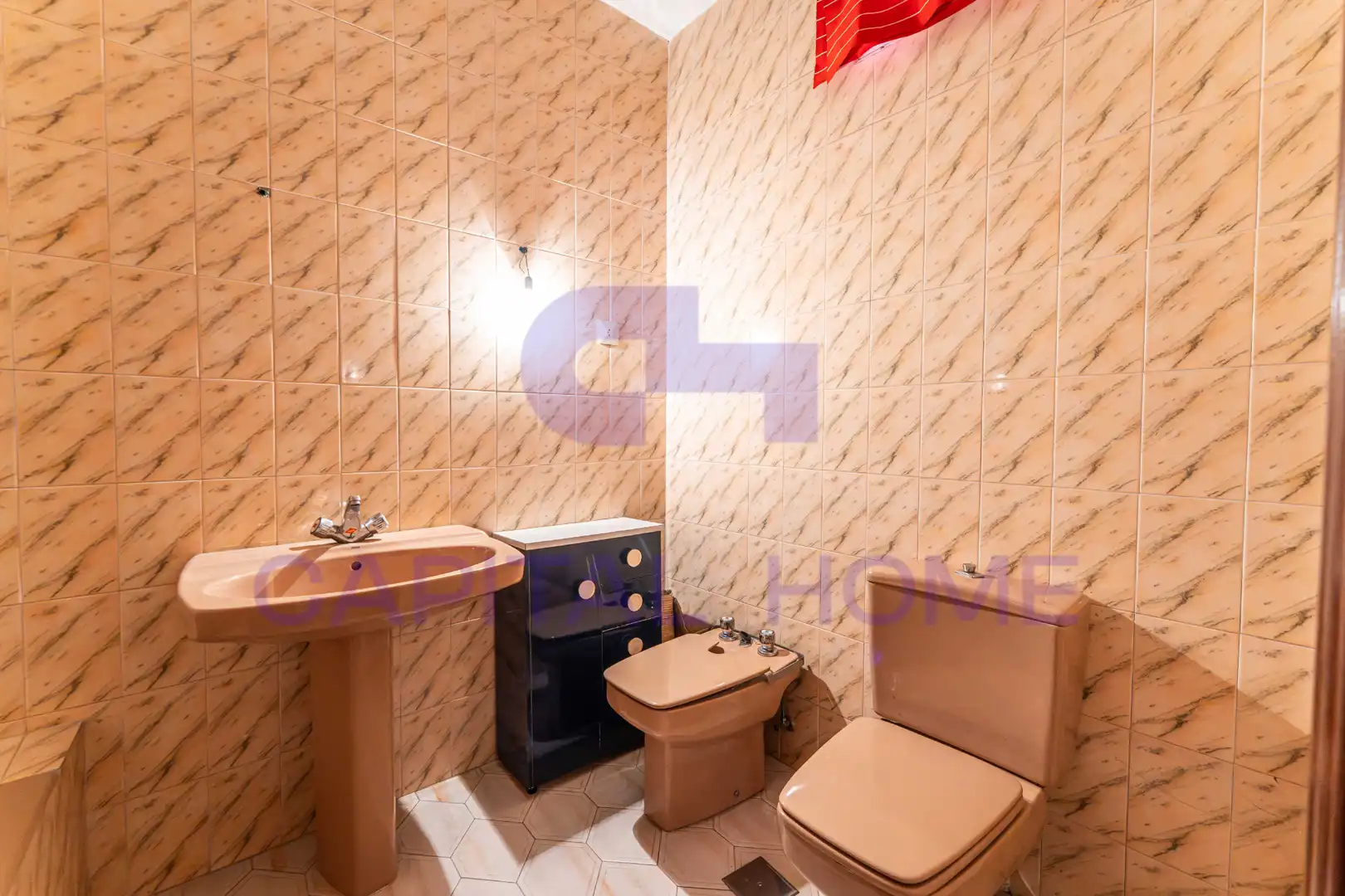 Baño de Piso en venta en Navalcarnero con Trastero, Balcón y Alarma