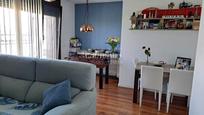 Sala d'estar de Pis en venda en Getafe amb Aire condicionat, Calefacció i Terrassa