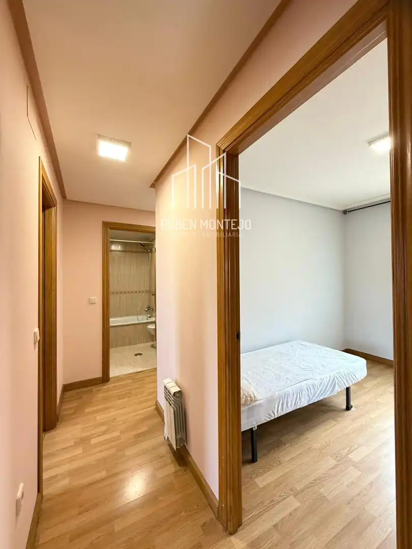 Habitación de Piso en venta en Salamanca con Calefacción, Terraza y Amueblado
