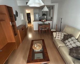 Sala d'estar de Pis de lloguer en  Zaragoza Capital amb Calefacció, Moblat i Forn