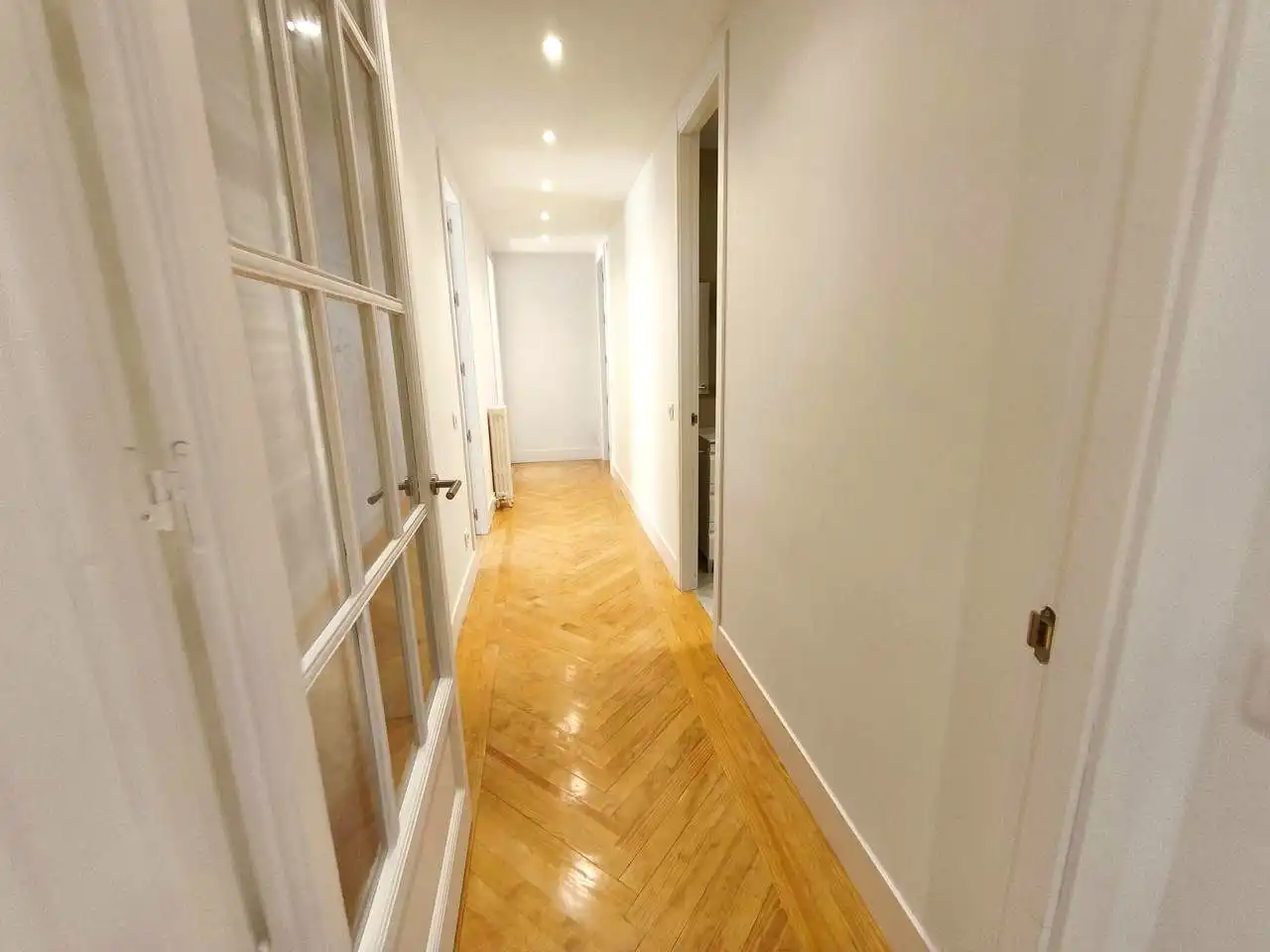 Wohnung zur Miete in Madrid mit Terrasse