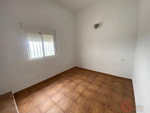 Casa rústica amb piscina en venda a Cútar, imagen 13