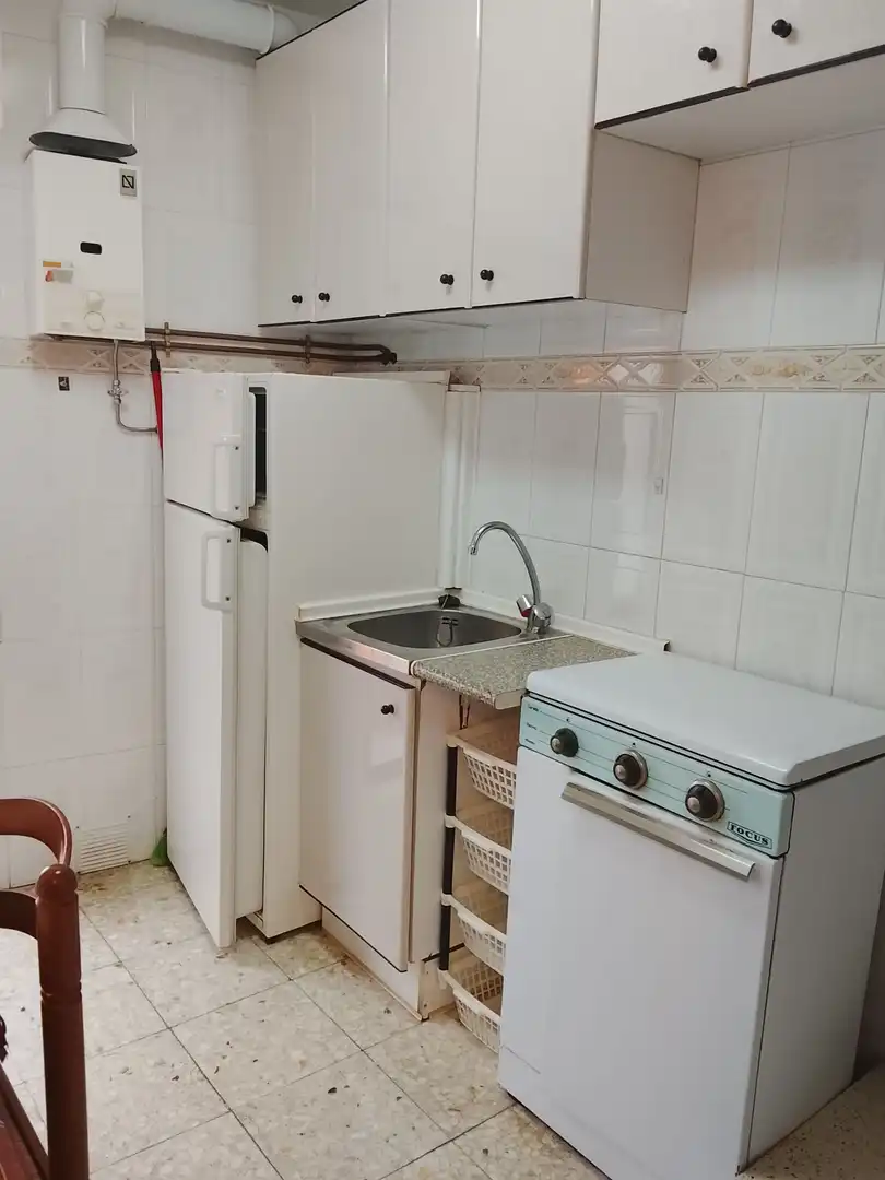 Kitchen of Houses for sale in Madrigal de la Vera  with Heating