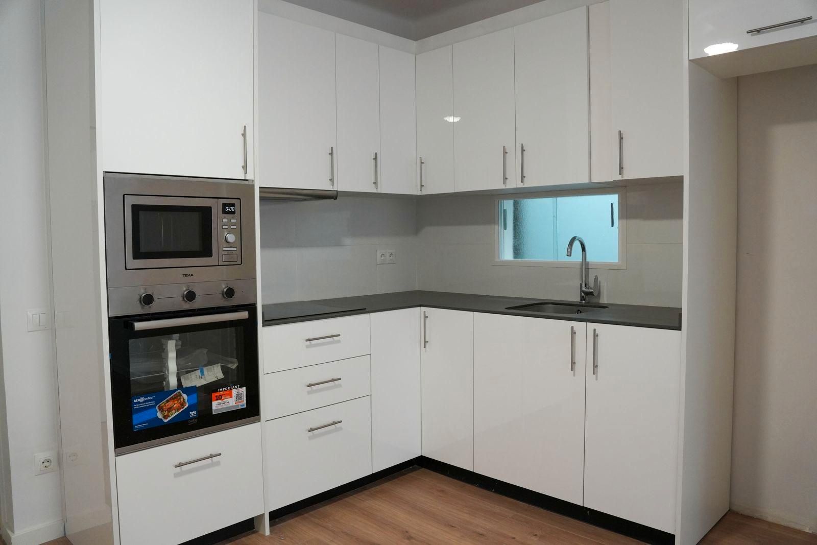 Kitchen of Flat for sale in Sabadell  with Heating