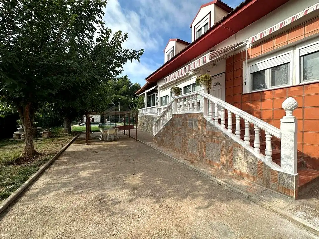 Casa o xalet en venda a Del Caracol, Utebo