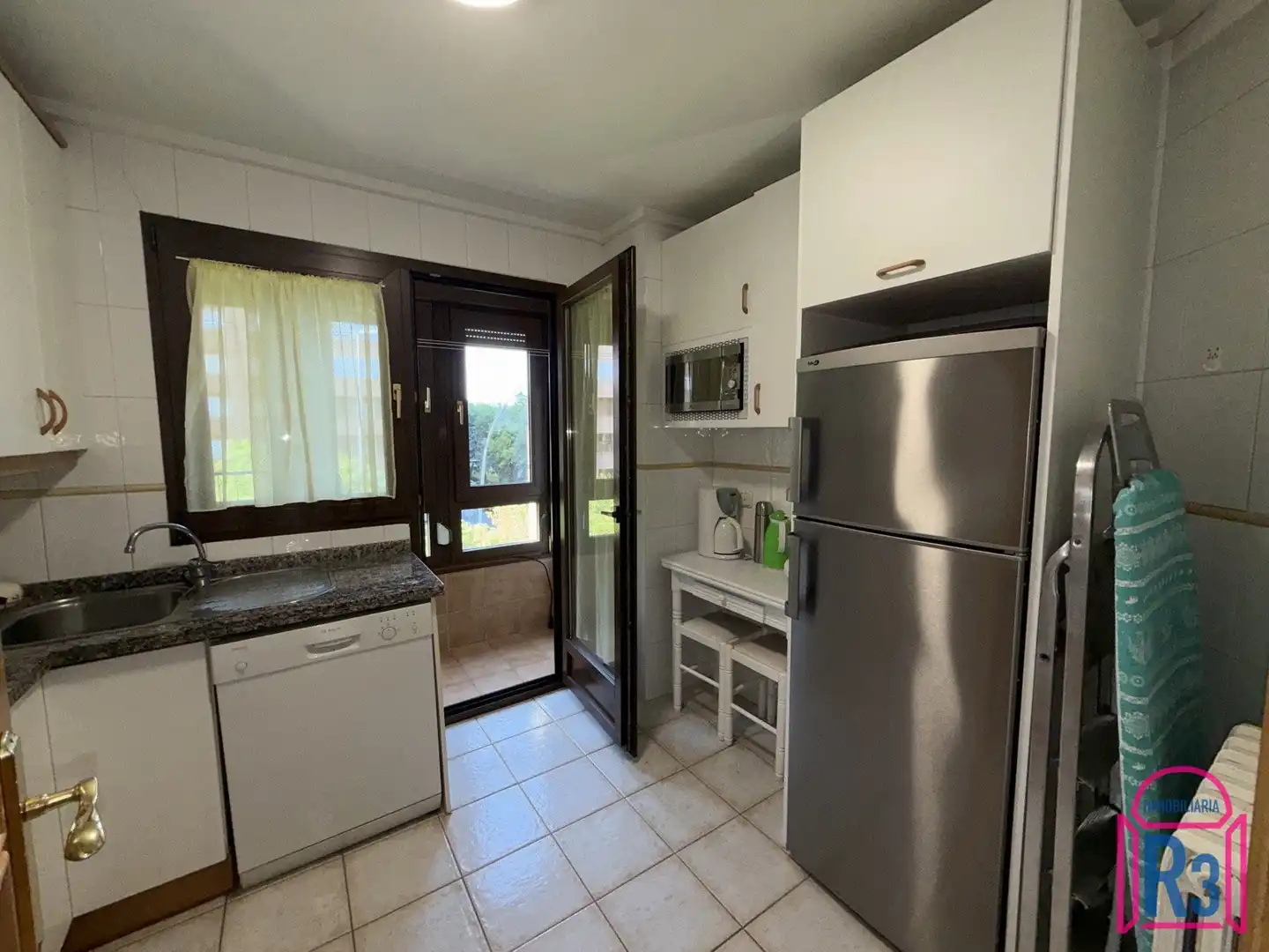 Wohnung zur Miete in Quiñones de León, Crucero