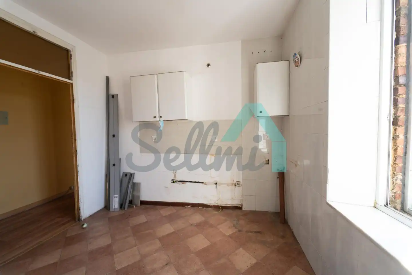 Cuina de Edifici en venda en Boñar