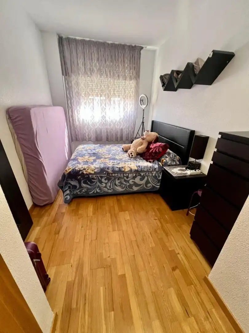 Bedroom of Flat for sale in Parla  with Heating, Terrace and Storage room