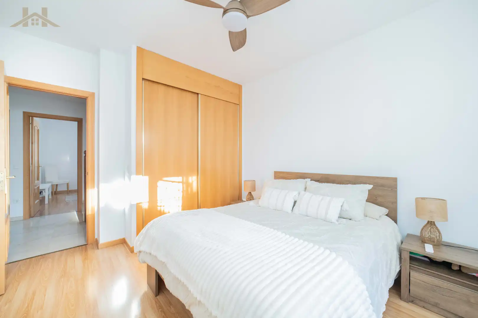 Doppelhaushälfte mit Terrasse zum Verkauf in Avenida del Cantábrico 286, imagen 18