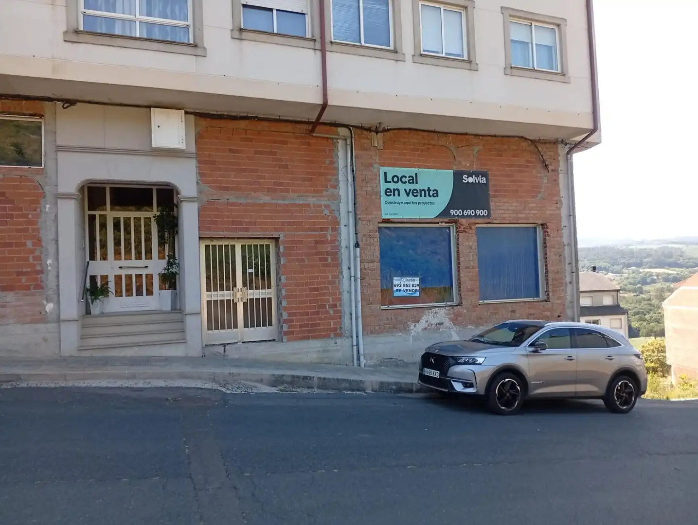 Commercial properties for sale in CINE (DO), 29, Vila de Cruces