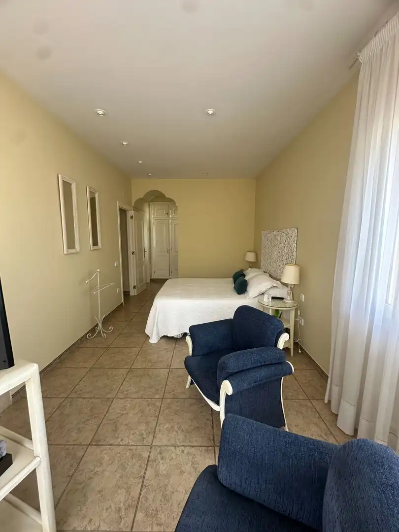 Habitación de Casa o chalet en venta en Montornès del Vallès con Aire acondicionado, Calefacción y Jardín privado