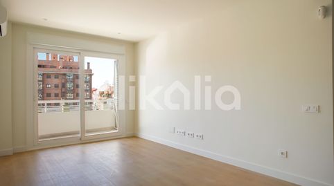 Photo 2 of Flat for sale in Valdeacederas, Madrid Capital