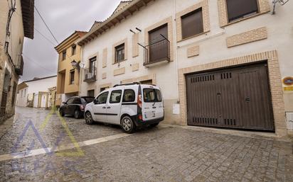 Vista exterior de Dúplex en venda en Torrelaguna amb Aire condicionat, Calefacció i Terrassa