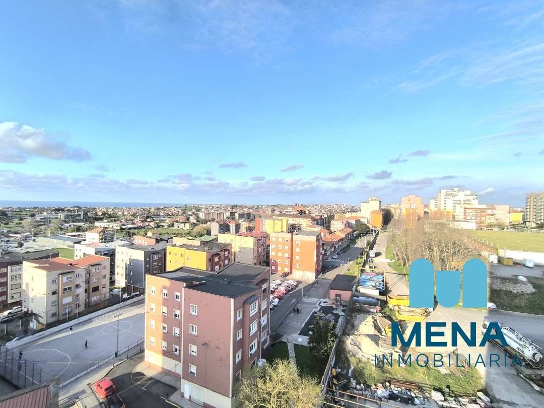 Flat for sale in Los Castros, Santander