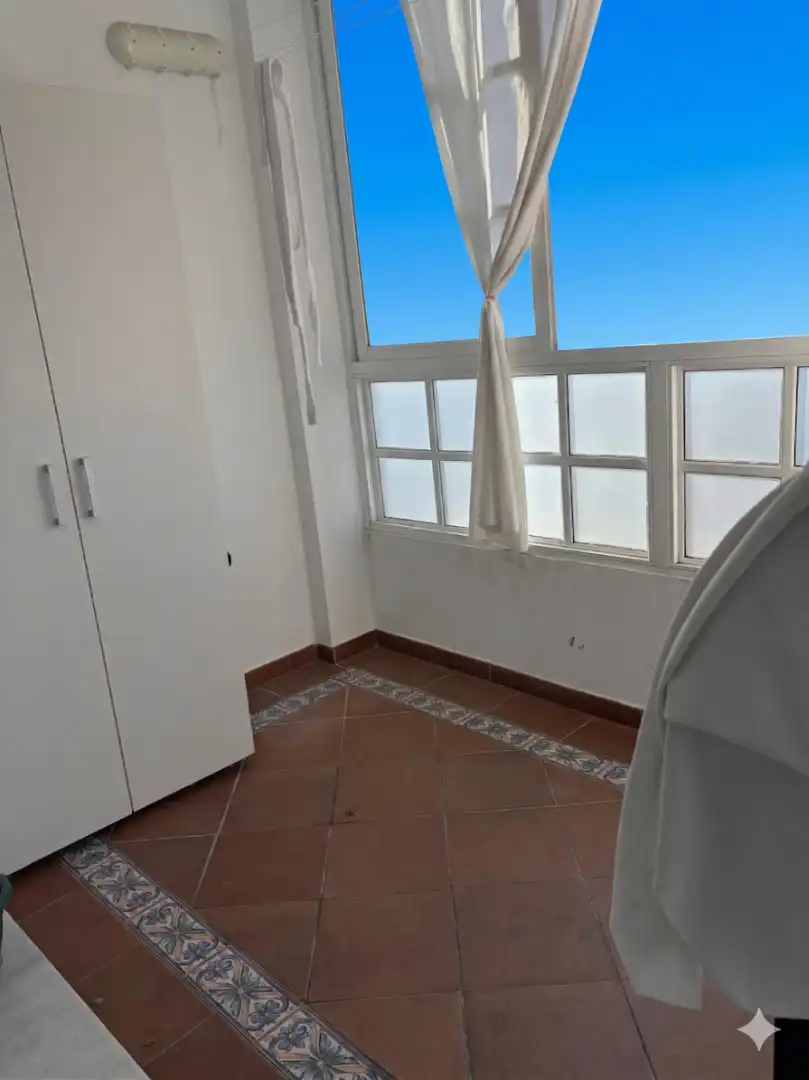 Flat with lift to rent in Calle Antillas, imagen 5