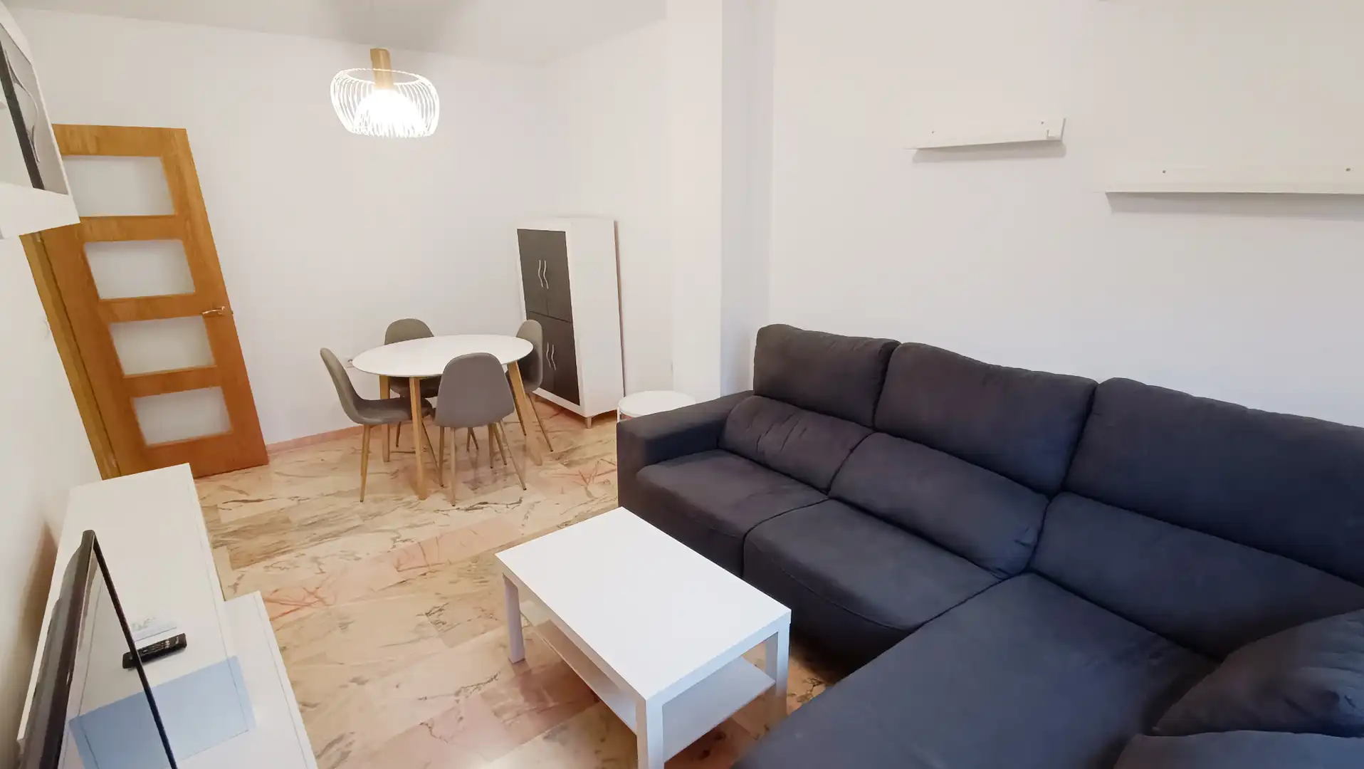 Sala de estar de Piso de alquiler en La Zubia con Aire acondicionado, Amueblado y Balcón