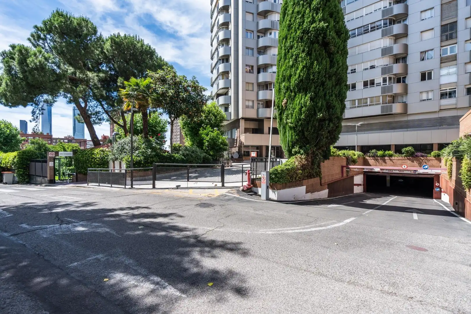 Office for sale in Costillares