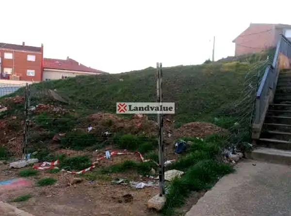 Terrenys i solars en venda a Calle Góngora 5
