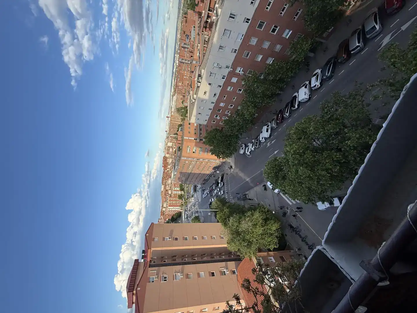 Exterior view of Flat for share in Madrid  with Furnished