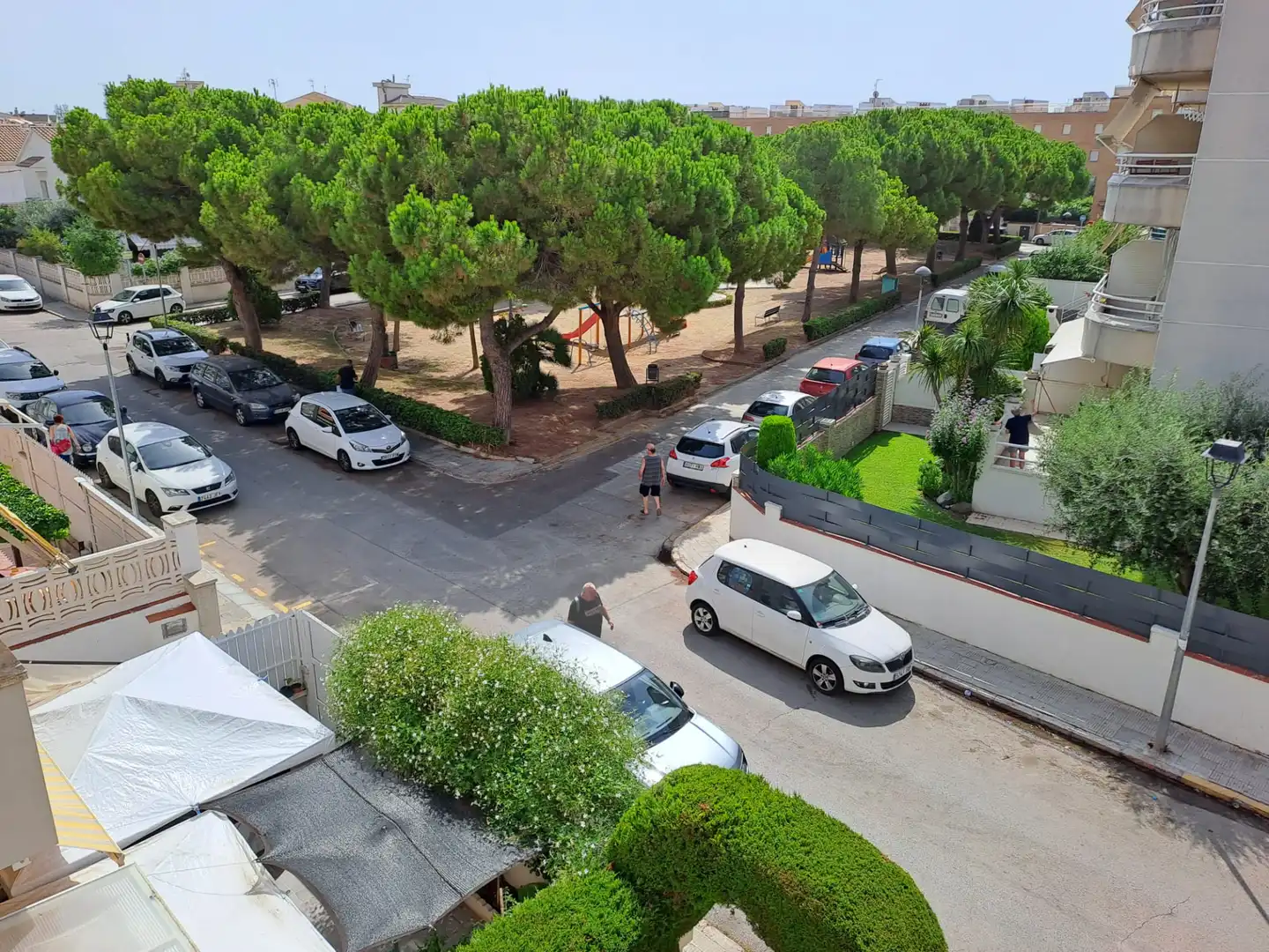 Exterior view of Flat for sale in Cunit  with Terrace, Furnished and Oven