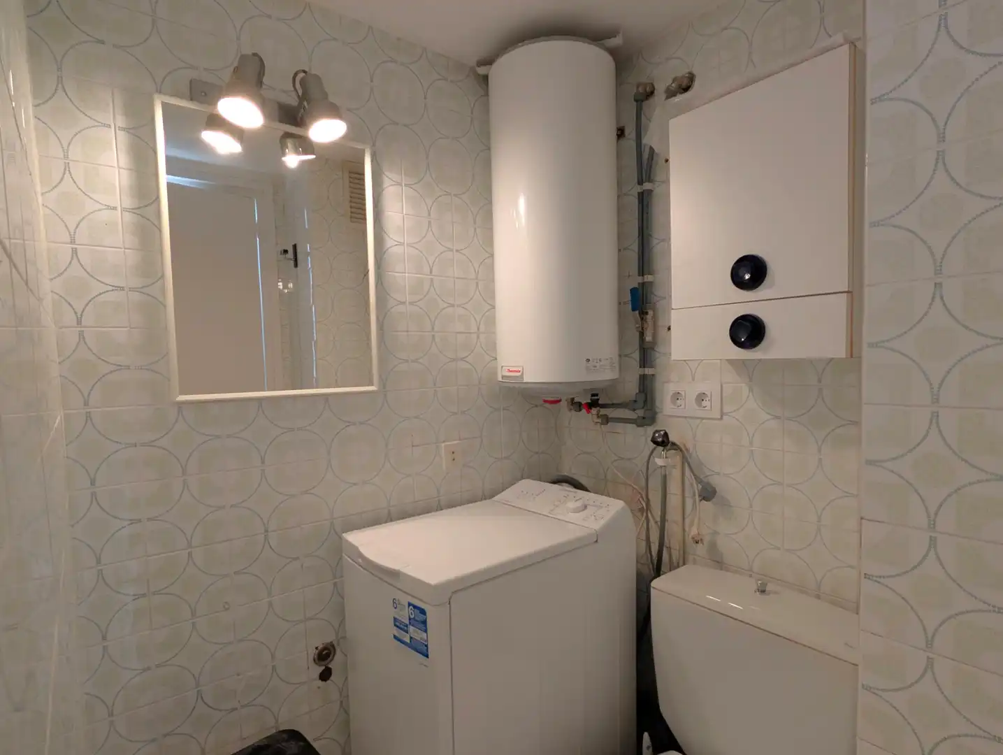 Baño de Apartamento en venta en Castell d'Aro, Platja d'Aro i s'Agaró con Terraza, Amueblado y Balcón